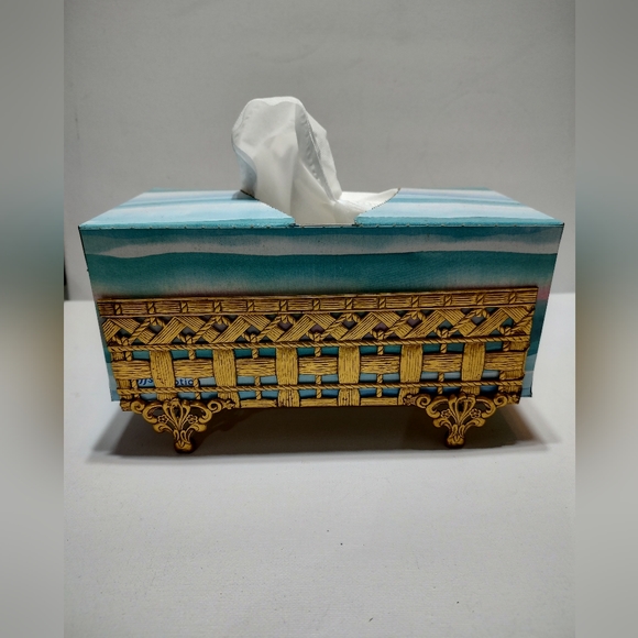 Brass Vintage metal basket weave tissue box holder - Picture 13 of 13